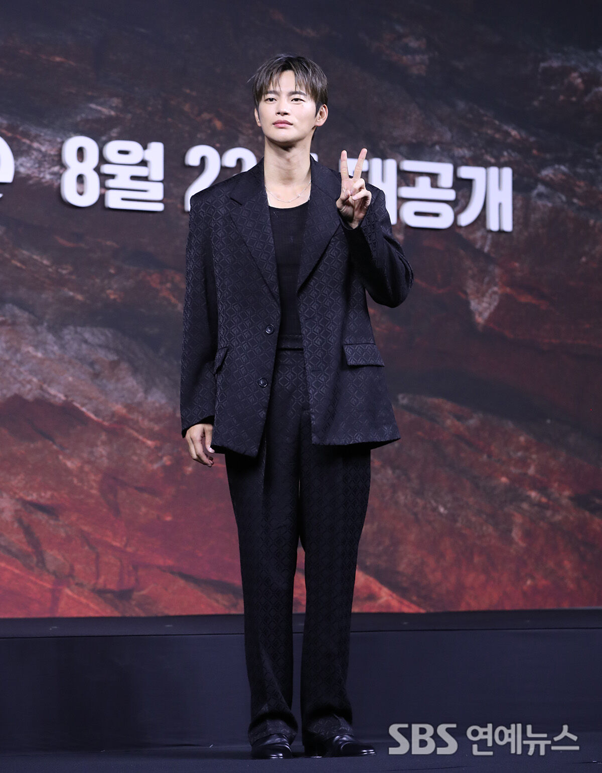 서인국