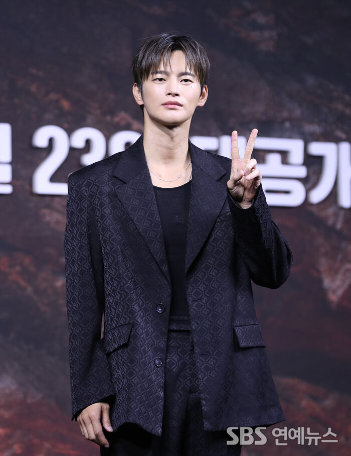 서인국