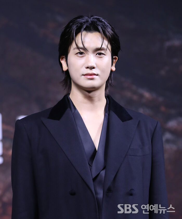 박형식