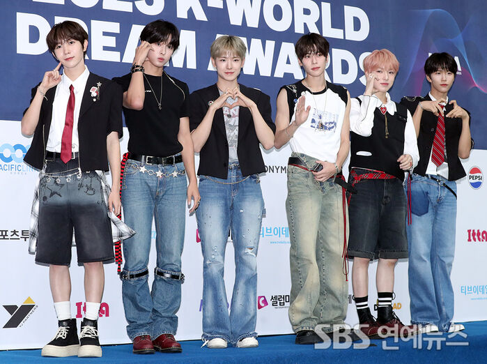 NCT WISH Shine at 2025 K-World Dream Awards Photo Call