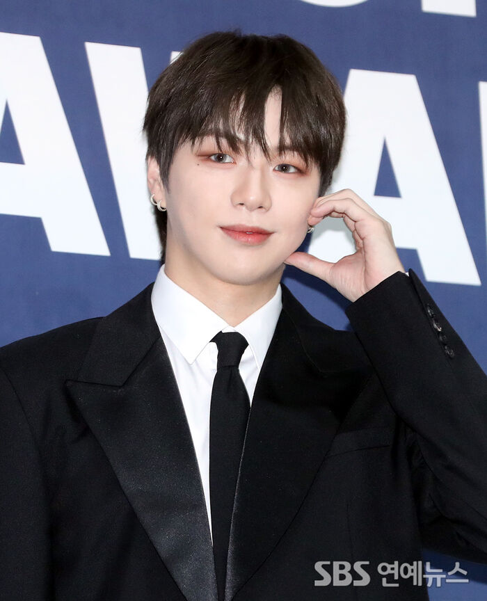 KANG DANIEL Brings His Puppy-Like Charm to the 2025 K-World Dream Awards