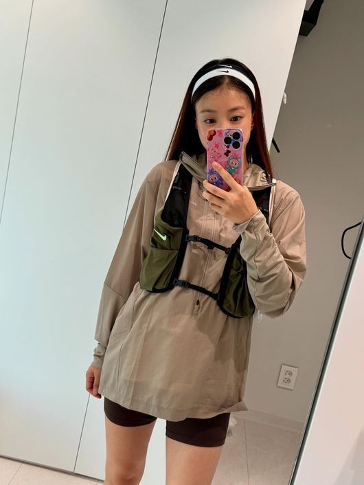 Lee Si-young