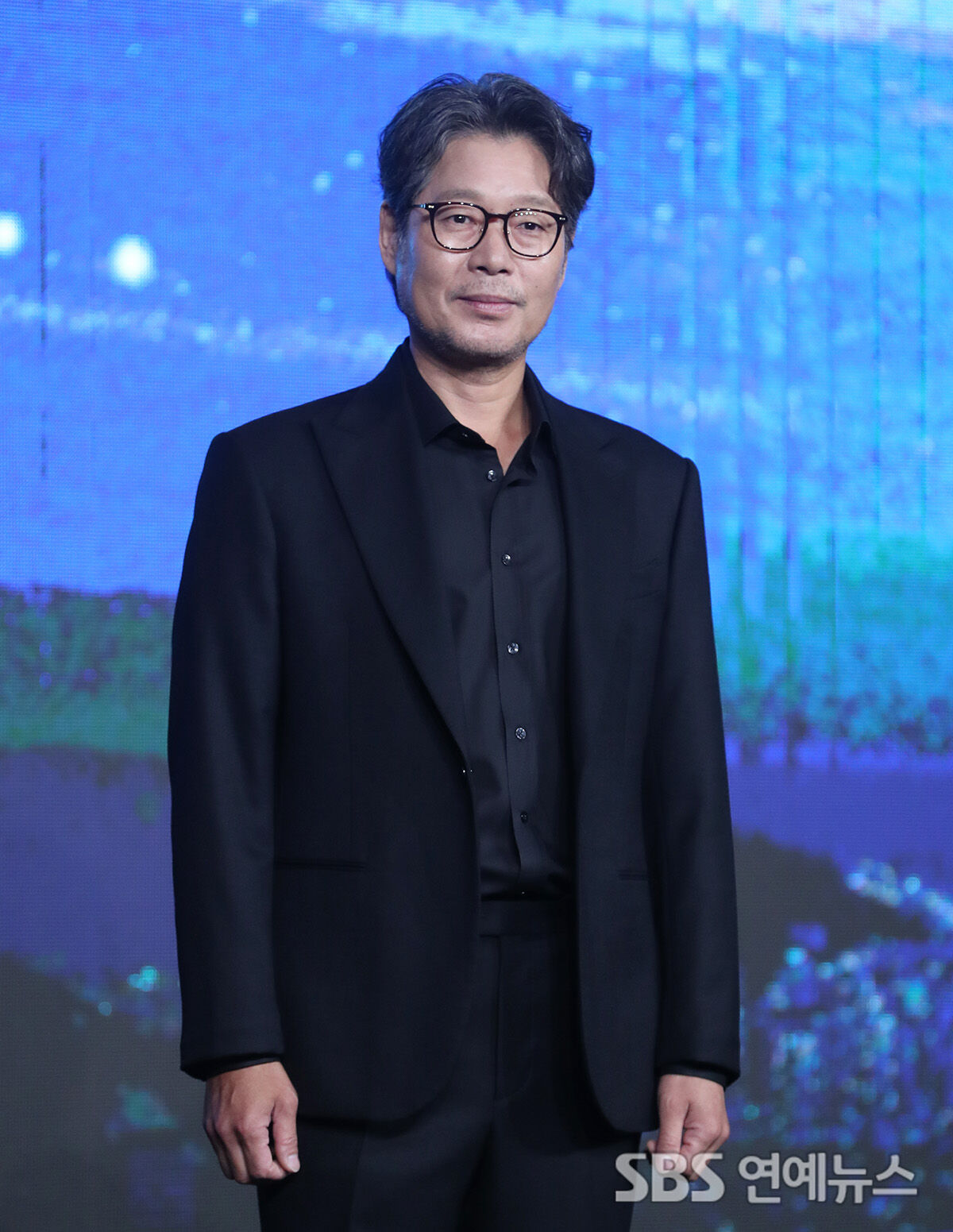 유재명