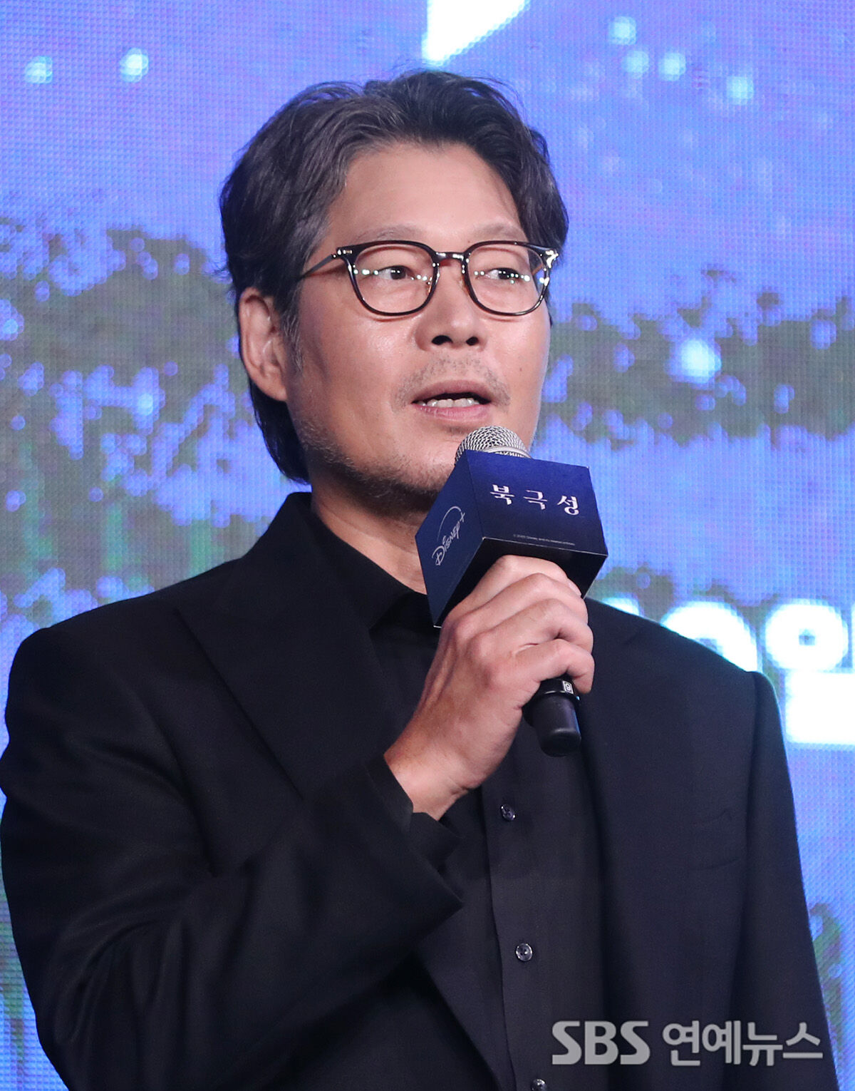 유재명