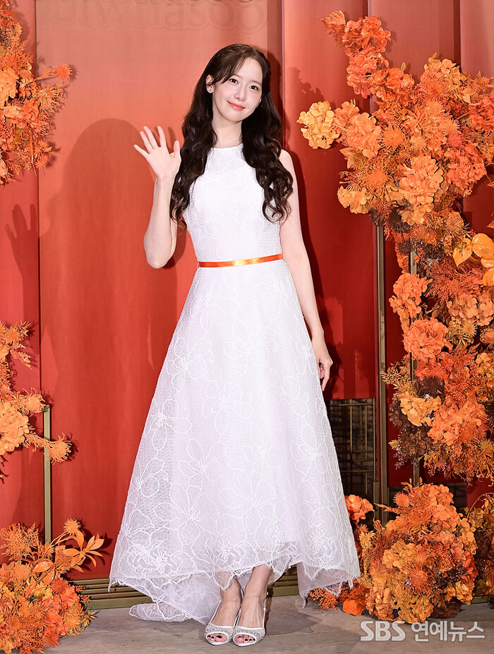 Yoona Serves Fall Elegance at Sulwhasoo’s Seoul Photo Call