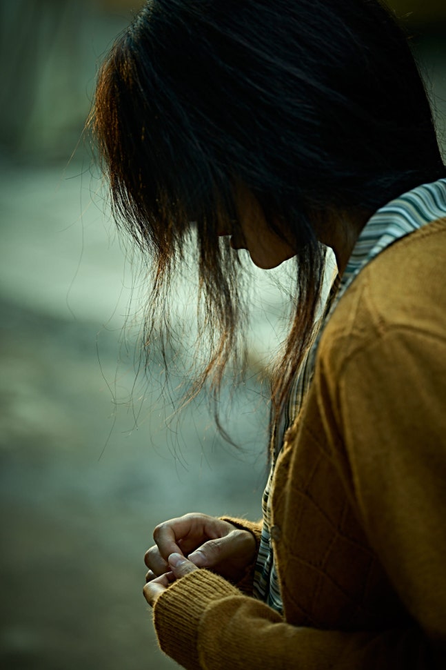 [빅픽처] 못생긴 게 죄…'얼굴'이 비판하는 우리의 일그러진 얼굴