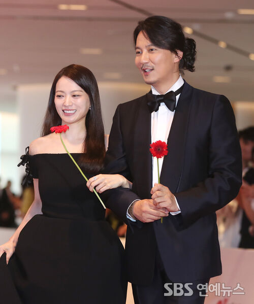 Chun Woo-hee and Kim Nam-gil