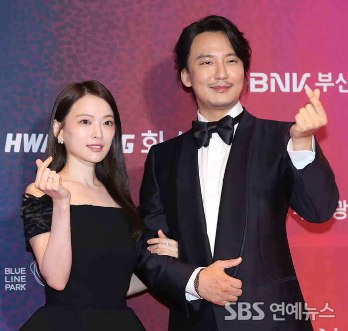 Chun Woo-hee and Kim Nam-gil
