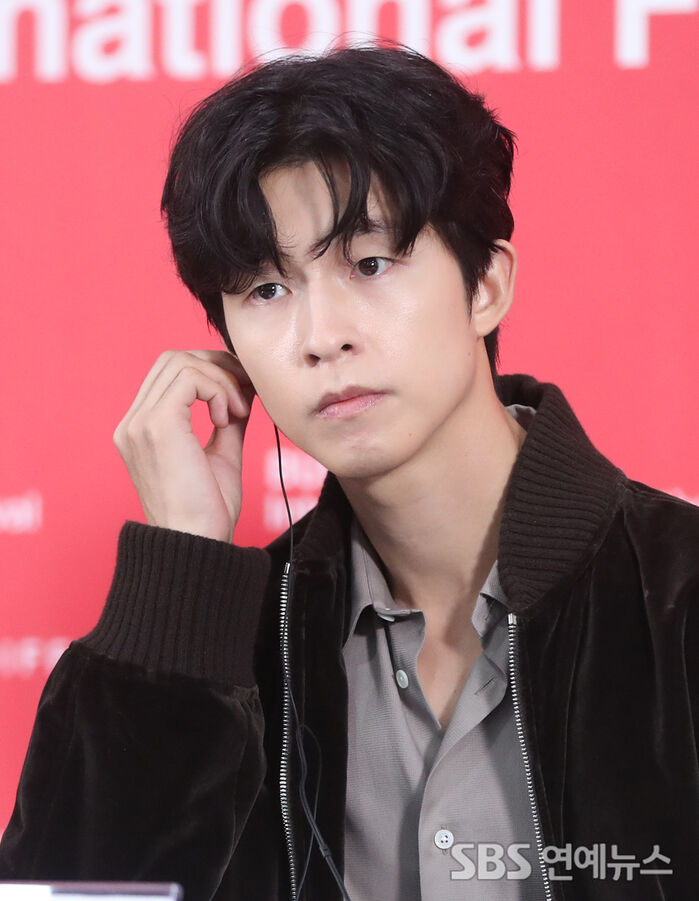 Hong Kyung Fields Questions for 'Good News' at BIFF
