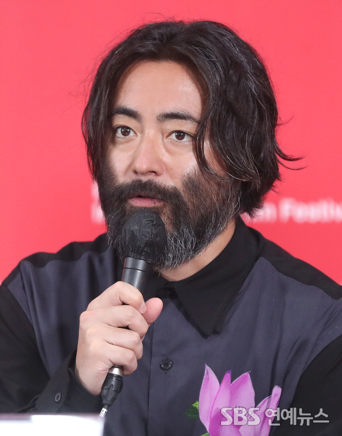 야마다 타카유키