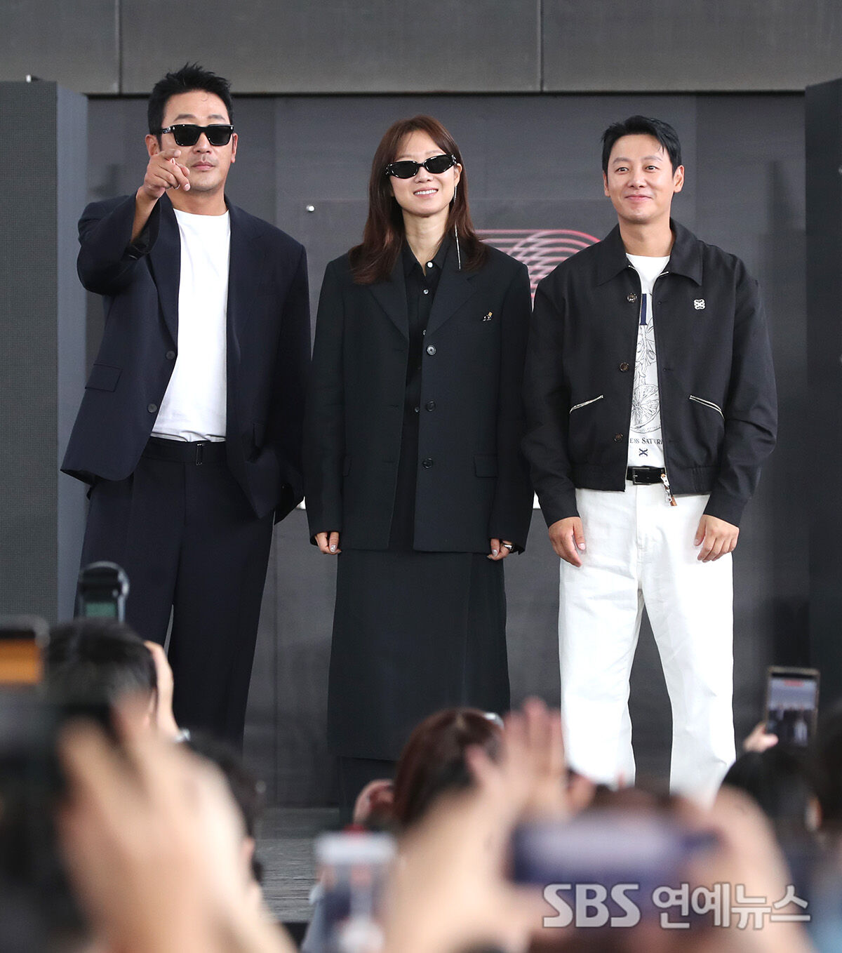 윗집 사람들