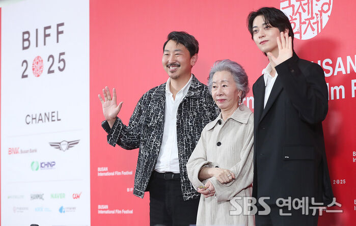 Andrew Ahn, Youn Yuh-jung and Han Ki-chan Hit BIFF for ‘The Wedding Reception’