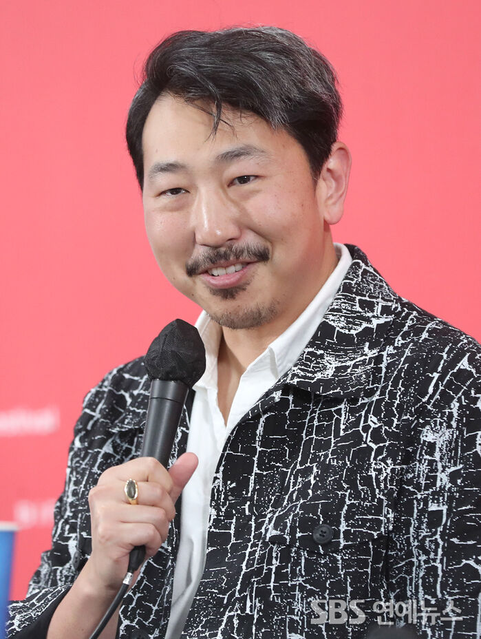 Andrew Ahn