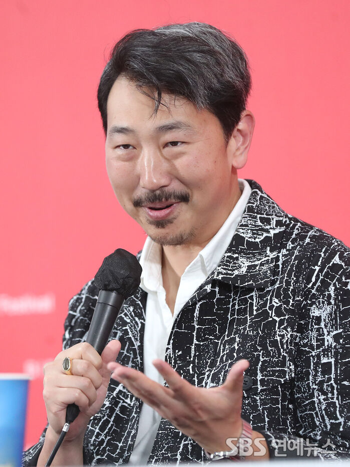 Andrew Ahn Brings 'The Wedding Reception' to BIFF
