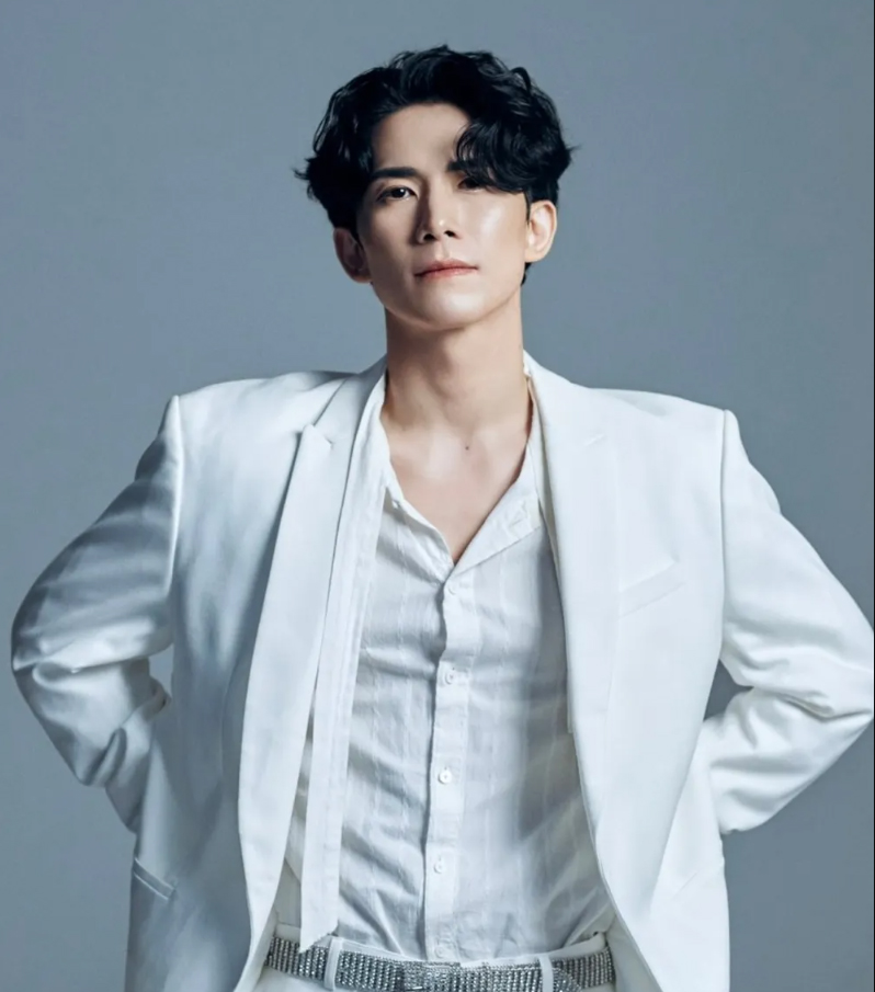 뮤지컬 배우 정동화, 리부트컴퍼니와 전속계약…