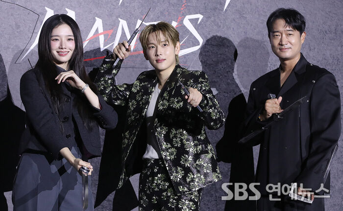"Kill Boksoon" Spinoff "Mantis" Assembles Its Stars in Seoul
