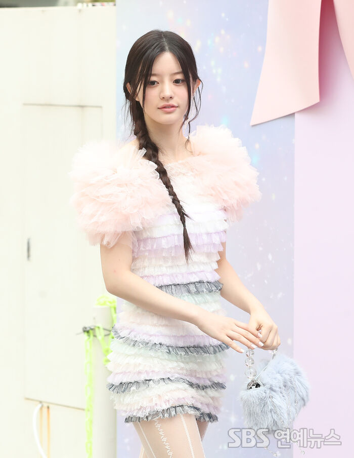 Minju of ILLIT
