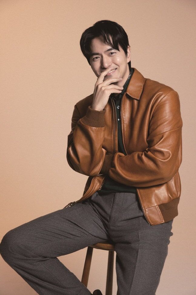 이진욱