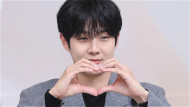 CHOI WOOSHIK Brings the Charm to New Rom-Com 'Would You Marry Me?'
