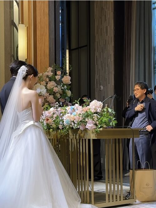 '나는솔로' 20기 영자♥광수 결혼…남규홍 PD가 확성기로 축사
