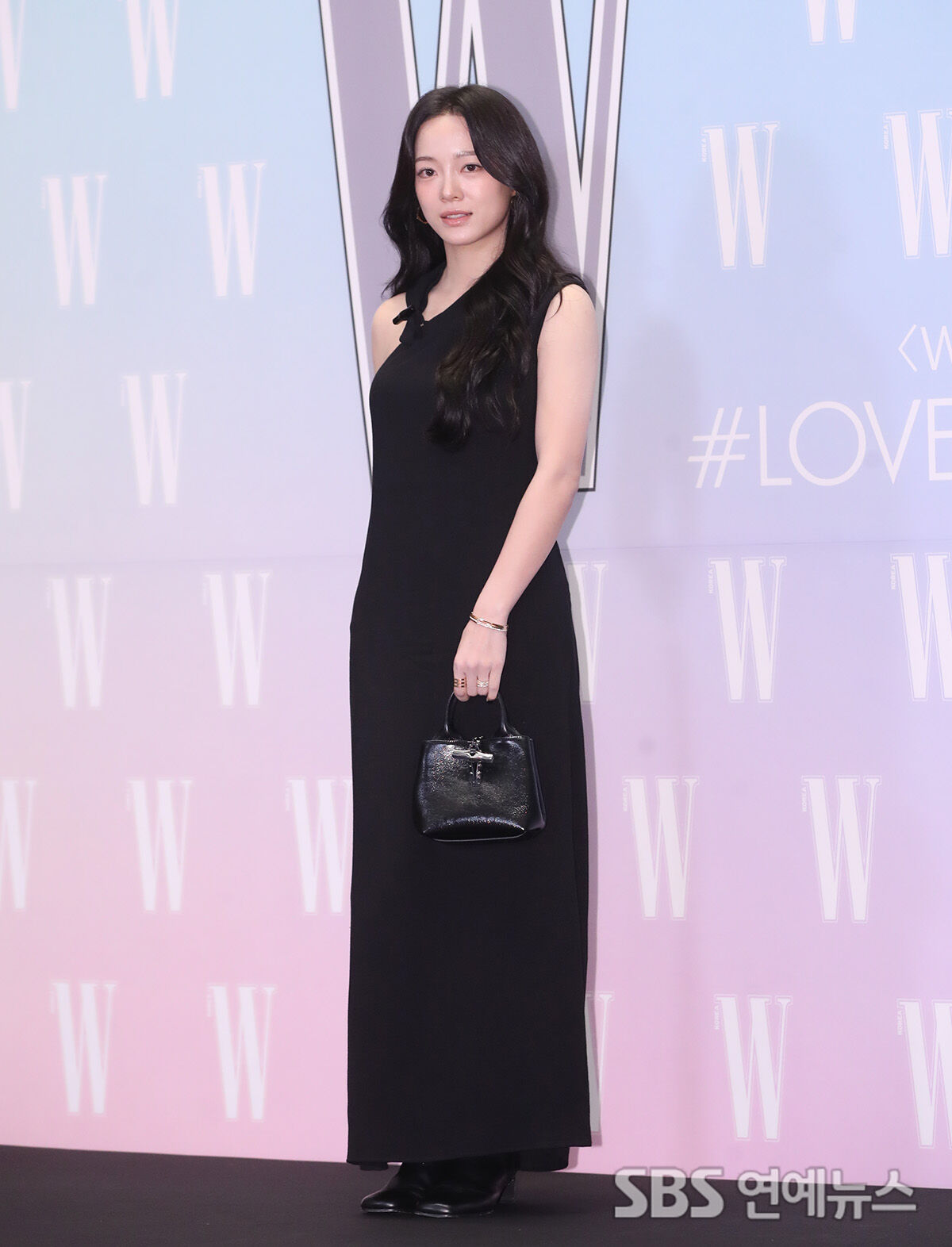 김세정