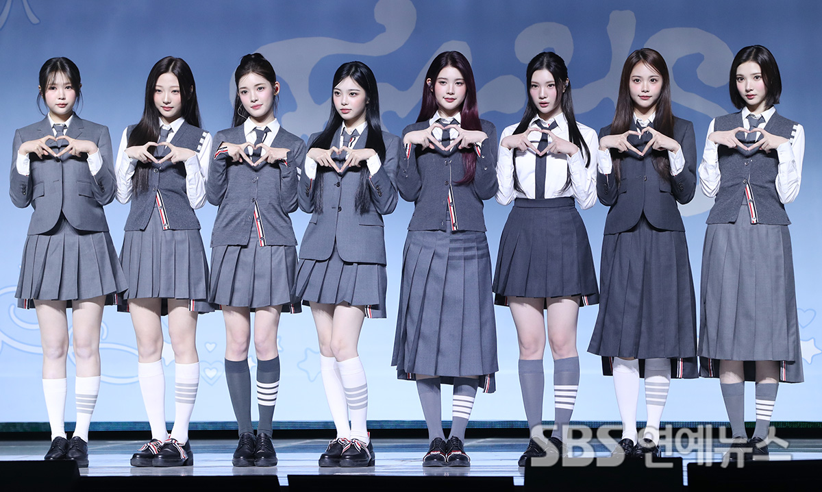 Hearts2Hearts Drop First Mini-Album 'FOCUS'