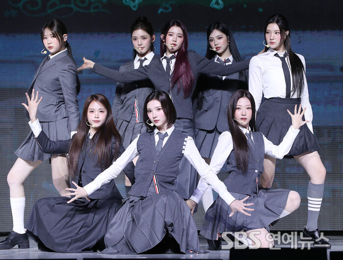 Hearts2Hearts Returns With 'FOCUS' After Four Months
