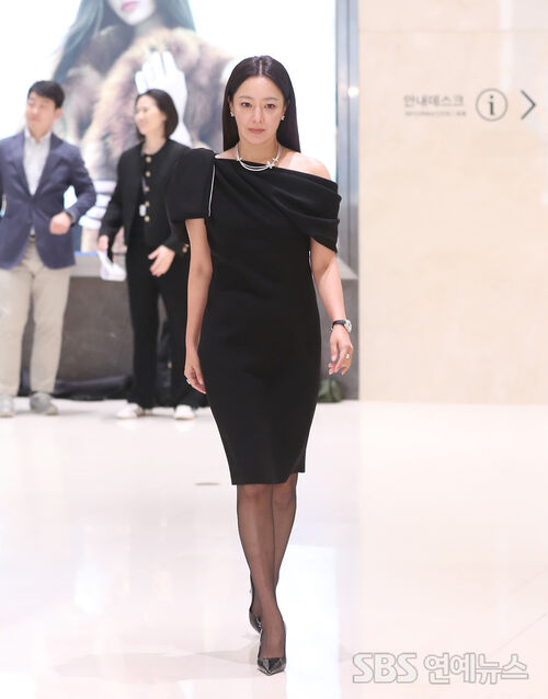 Kim Hee-sun