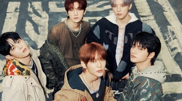 '무대형 아이돌' 나우즈, 첫 국내 페스티벌 출격..."분위기 힘껏 끌어올릴 것"