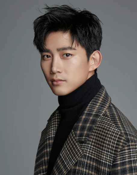 옥택연