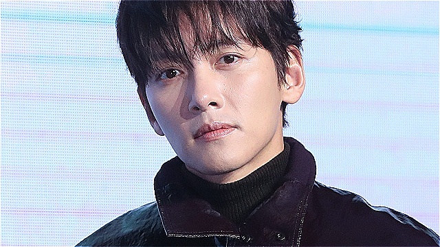 [E포토] 지창욱, '조각도시의 조각상'