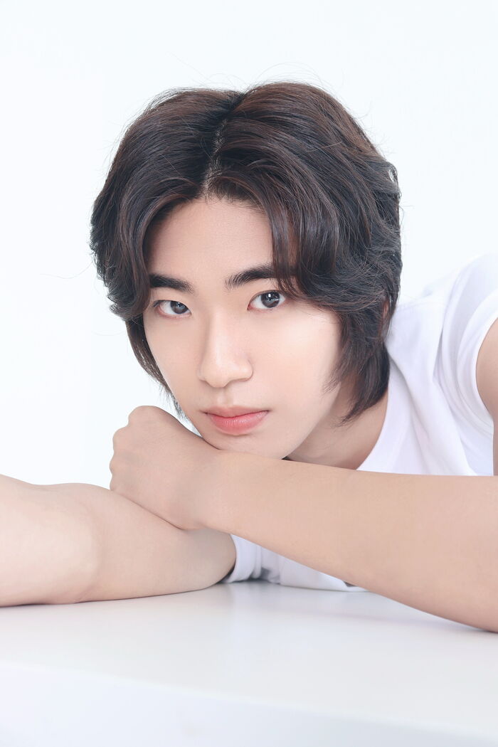 Kim Jae-min Wins Grand Prize at 2025 Supermodel Contest: "I Never Saw It Coming"