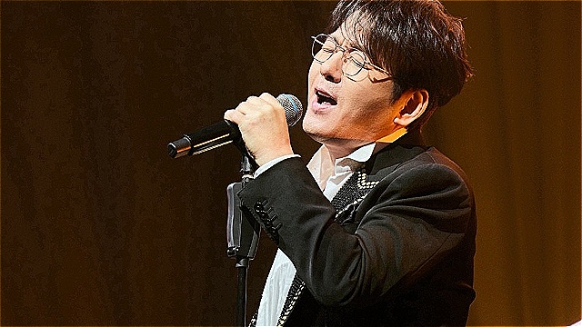 신승훈, 단독 콘서트 'SINCERELY 35' 성료…데뷔 35년 음악 여정 응집