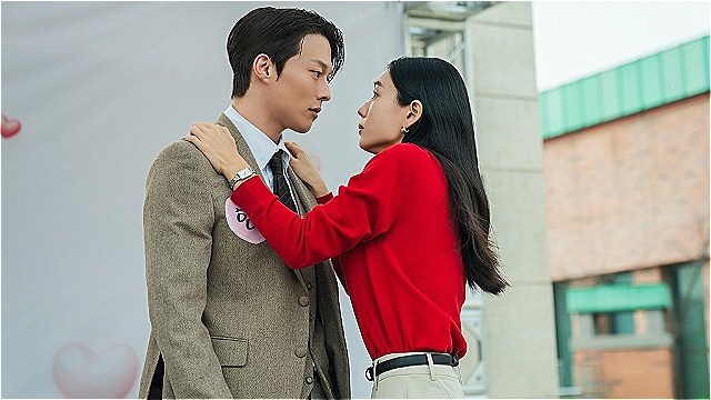 장기용X안은진, 키스부터 시작→위장취업에 가짜 불륜까지?…'키스는 괜히 해서!', 폼 미쳤다