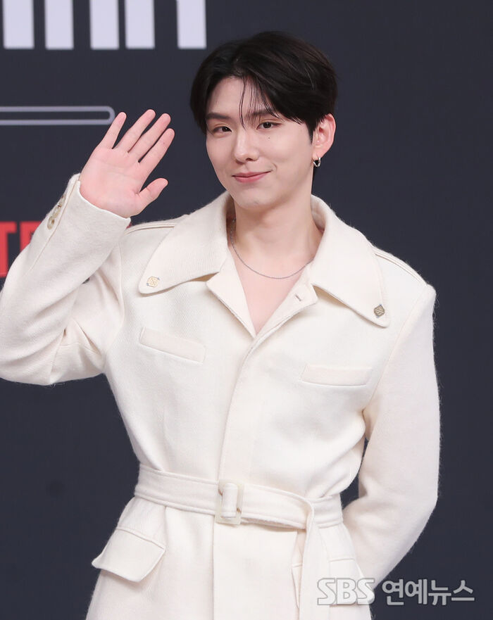 KIHYUN of MONSTA X Tapped as Judge on New Music Competition 'Veiled Musician'