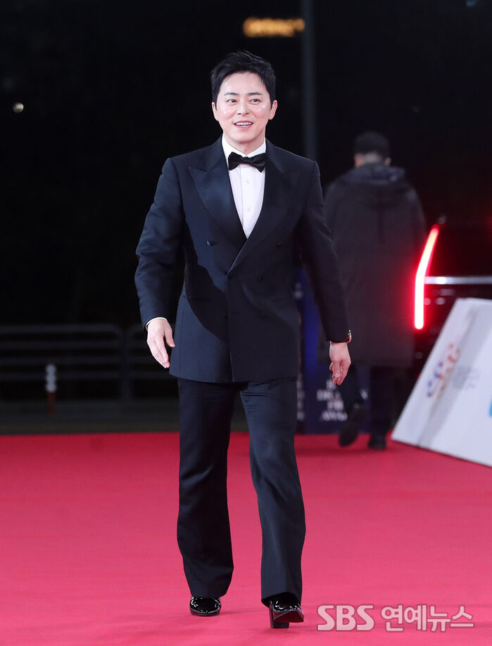Jo Jung-suk