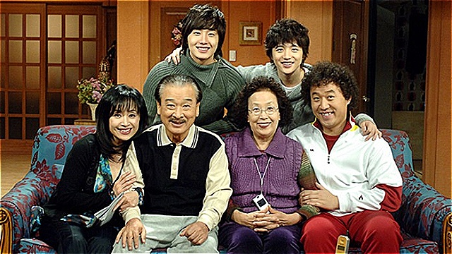 '국민 할아버지' 이순재, 큰 별이 지다…레전드 '하이킥'도 역사 속으로