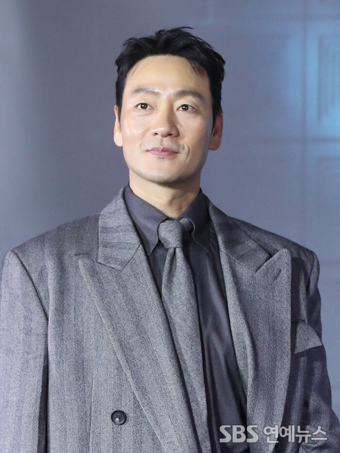 Park Hae-soo at the press conference for Netflix's The Price of Confession