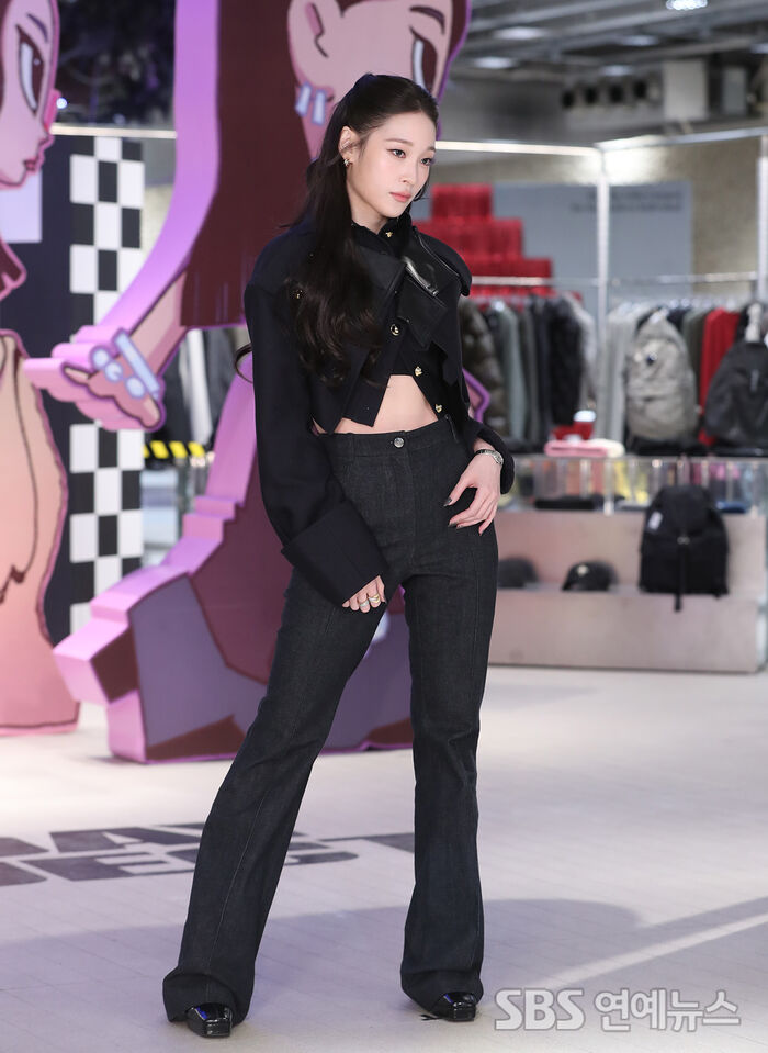 Annie of ALLDAY PROJECT