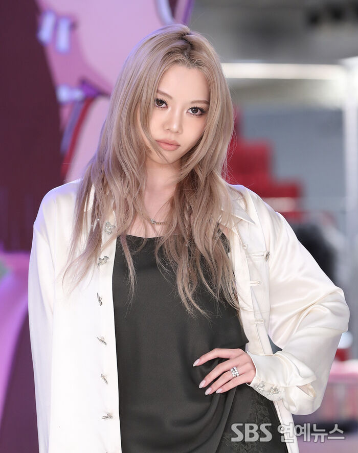 ALLDAY PROJECT BAILEY Exudes Chic Vibes at the Group's Pop-Up