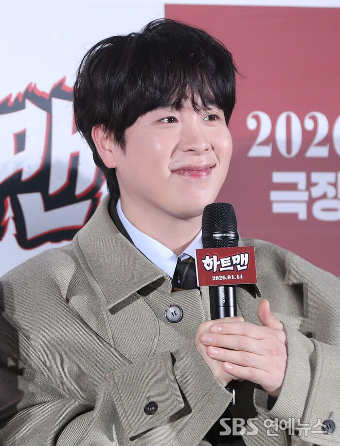 P.O Teases 'Heart Man' at Seoul Press Conference