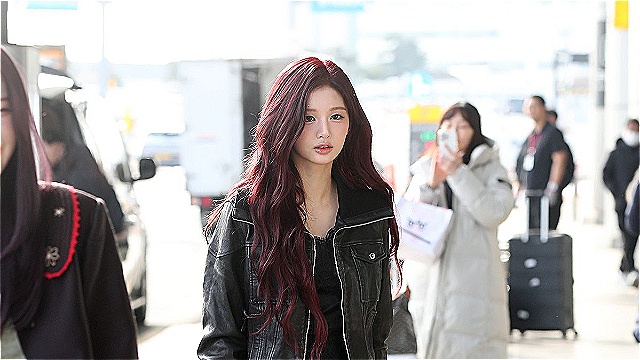 [E포토] 엔믹스 설윤, '발걸음 하나하나 느낌있게'