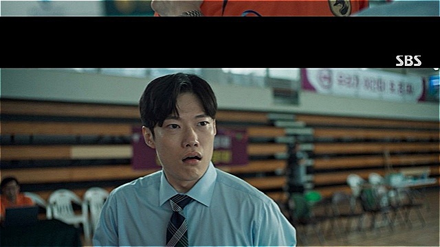 [스브스夜] '모범택시3' 이제훈, 유럽 배구 에이전트로 변신···시신 없는 살인 사건 '시신 발견'