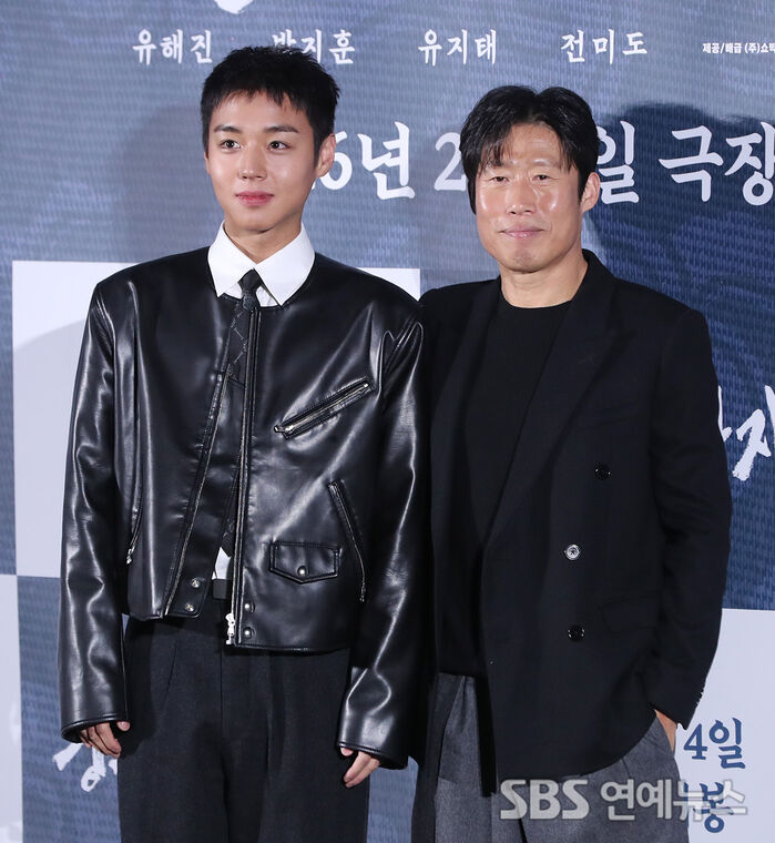 Park Jihoon and Yoo Hae-jin