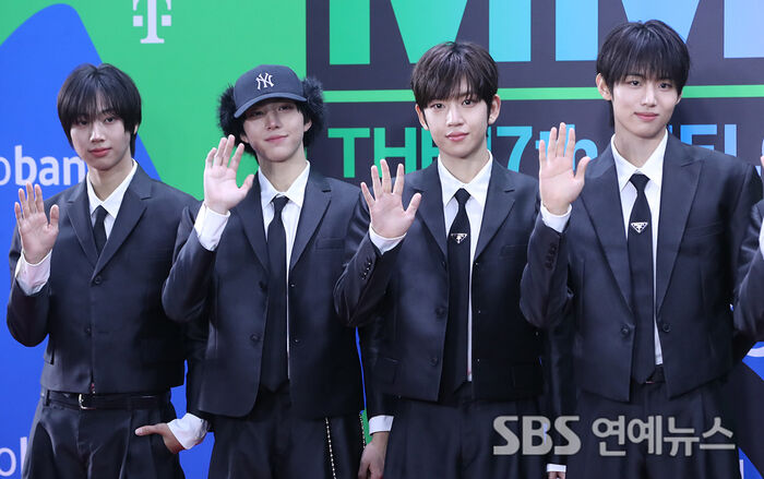 IDID on the Red Carpet at the 2025 Melon Music Awards