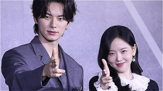 [E포토] 이채민-강한나, '빌런 남매 케미 기대하세요'