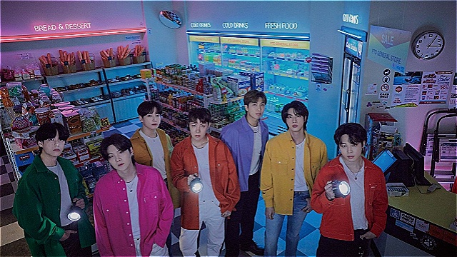 "방탄소년단 완전체 재회"...美빌보드가 꼽은 올해의 상징적 순간으로 조명