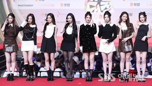 Hearts2Hearts Heat Up the 2025 SBS Gayo Daejeon Red Carpet