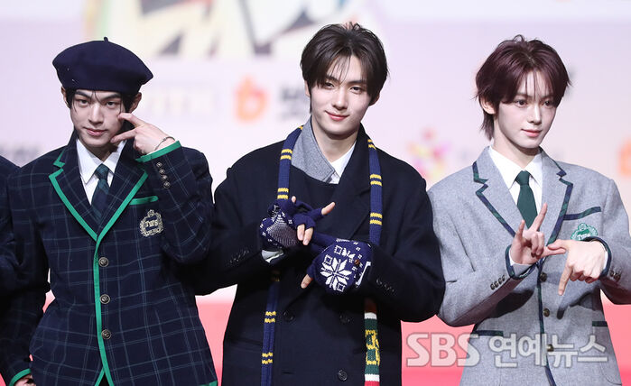 TWS at the 2025 SBS Music Awards Red Carpet