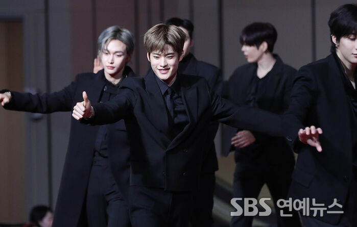 RIIZE at the 2025 SBS Music Awards Red Carpet